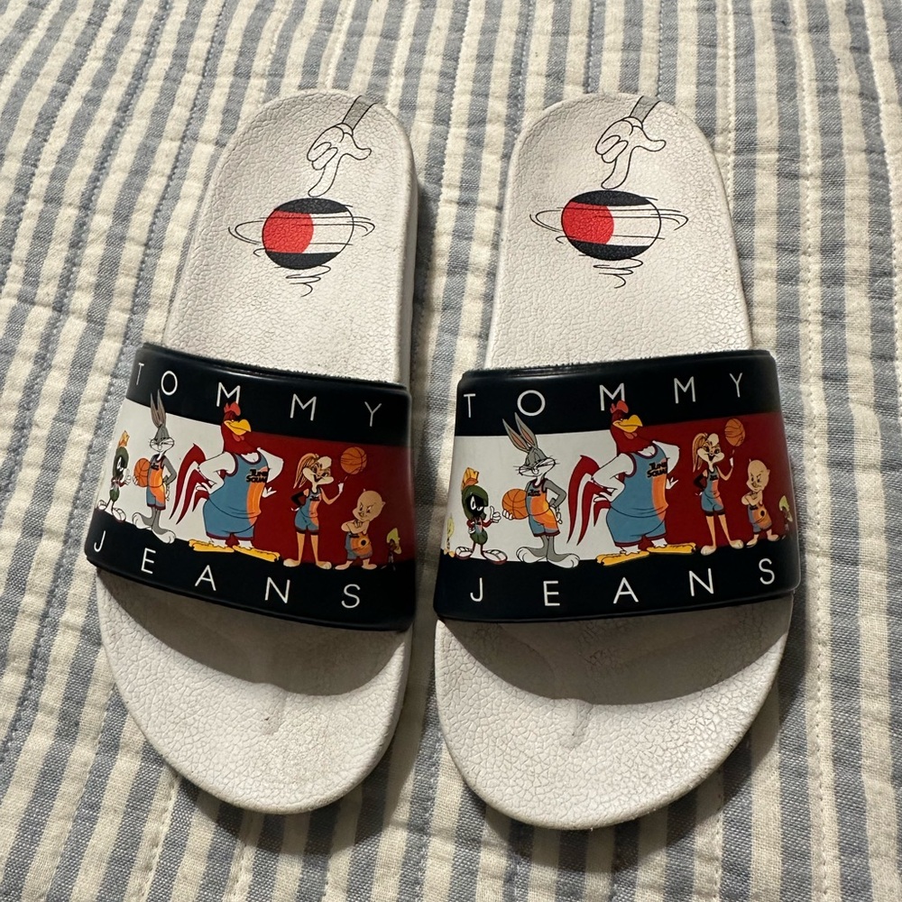 Tommy Jeans A New Legazy Cast Slide Boys Shoes Size 1 Used